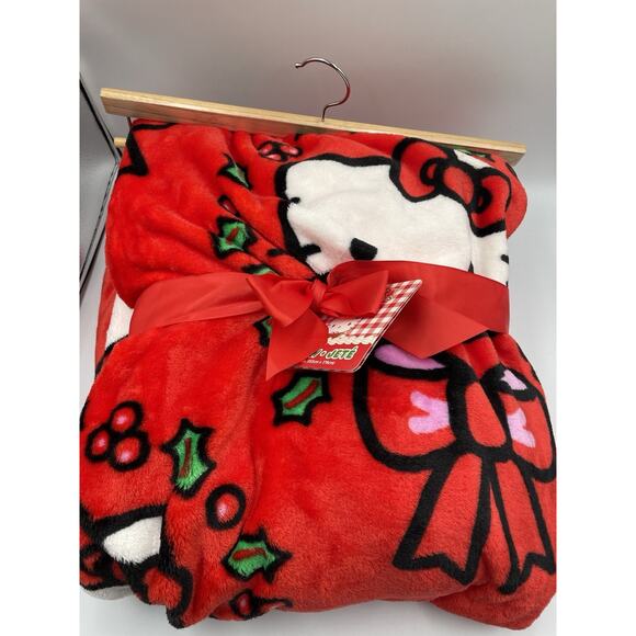 NEW Hello Kitty Red Throw Blanket Christmas 2024 60x70 - Picture 2 of 4